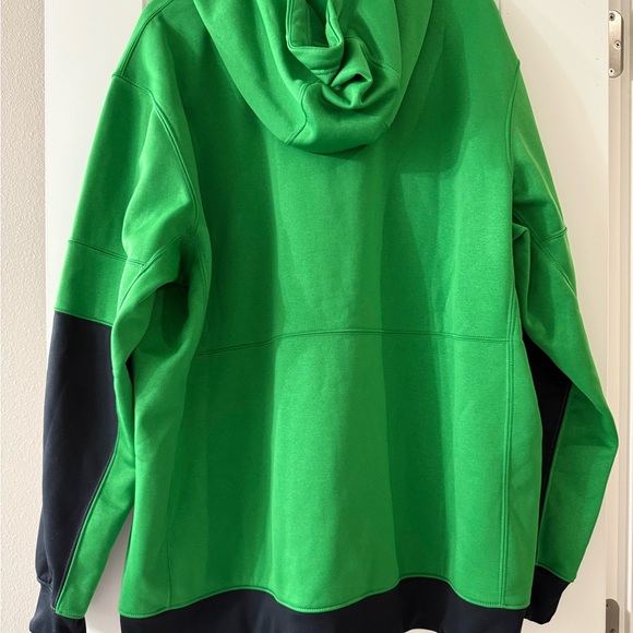 Nike On-Field Green and Black Oregon Duck Zip-Up Jacket - Picture 3 of 4